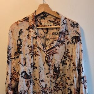 We The Free “It’s A Vibe” Buttondown • Floral Print • Size Large